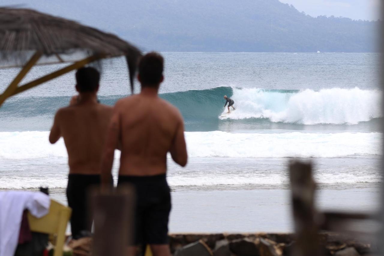 Rumah Nalu Surf Camp Krui Ngoại thất bức ảnh