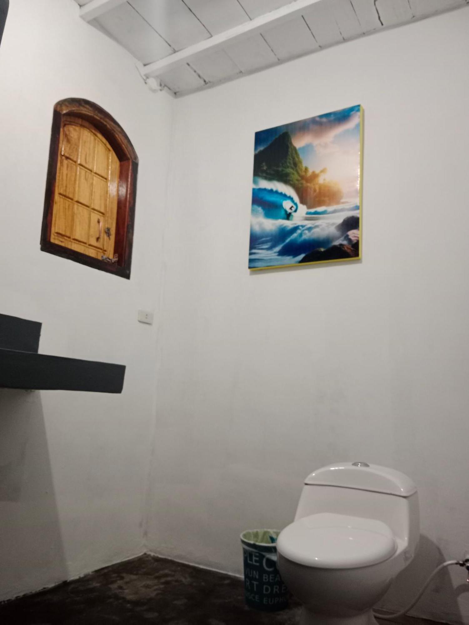 Rumah Nalu Surf Camp Krui Ngoại thất bức ảnh