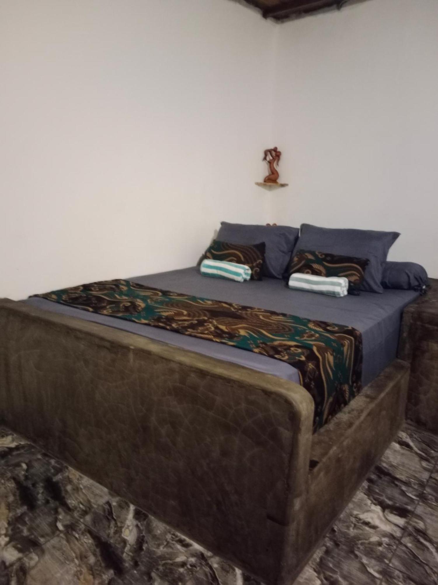 Rumah Nalu Surf Camp Krui Ngoại thất bức ảnh
